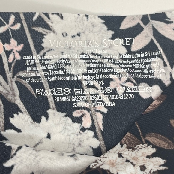 NWT Victoria’s Secret Underwear Bundle - Picture 10 of 10